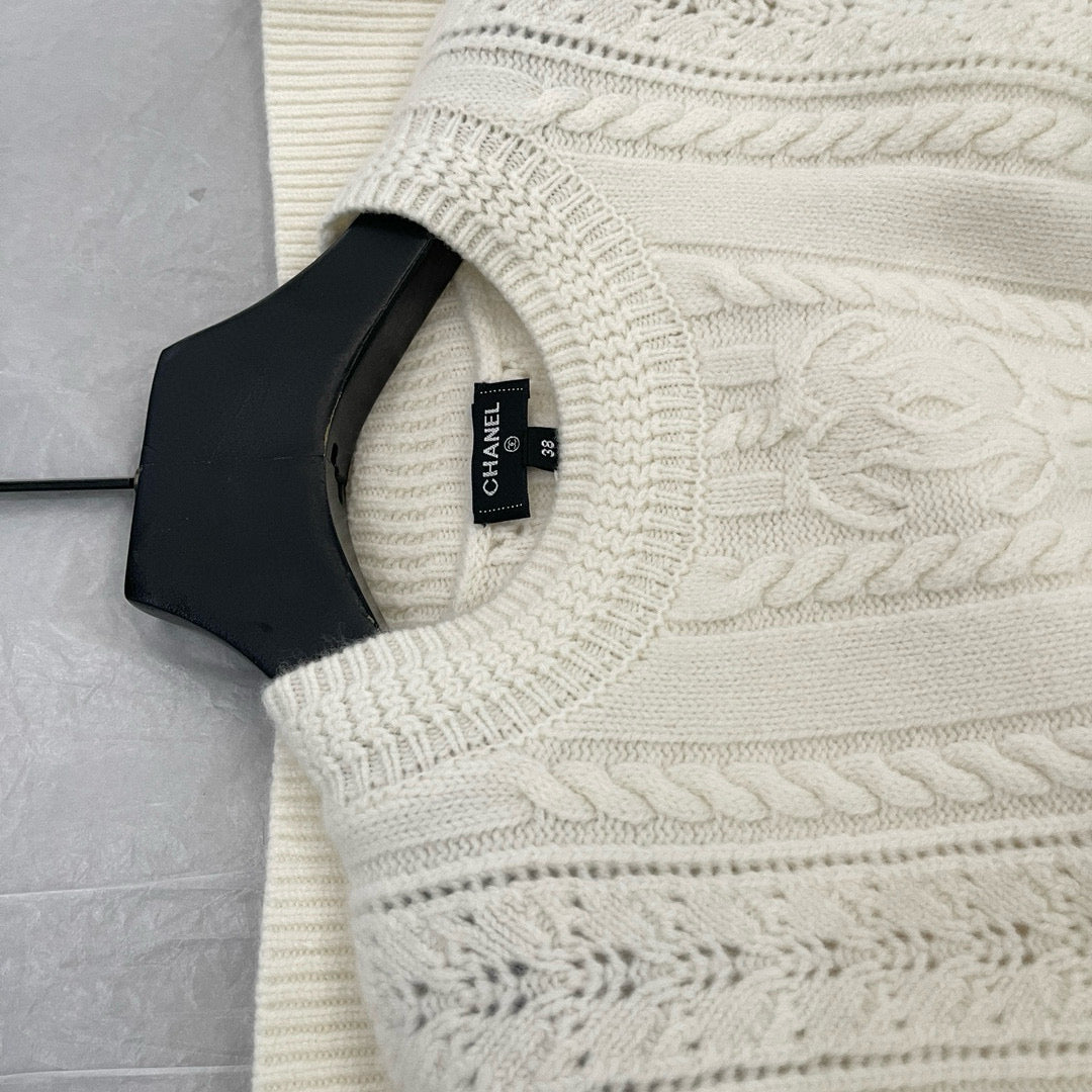CC SWEATER