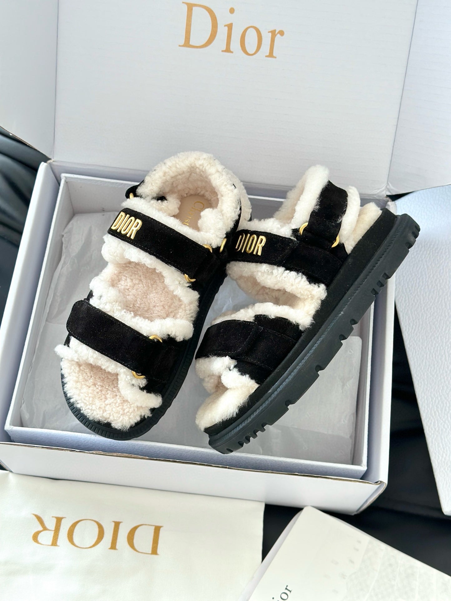 CD SANDALS