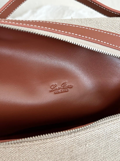 LORO P EXTRA POUCH L27