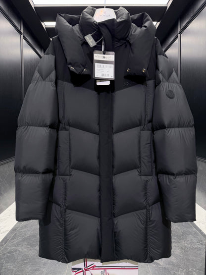 MONC MATT BLACK COAT