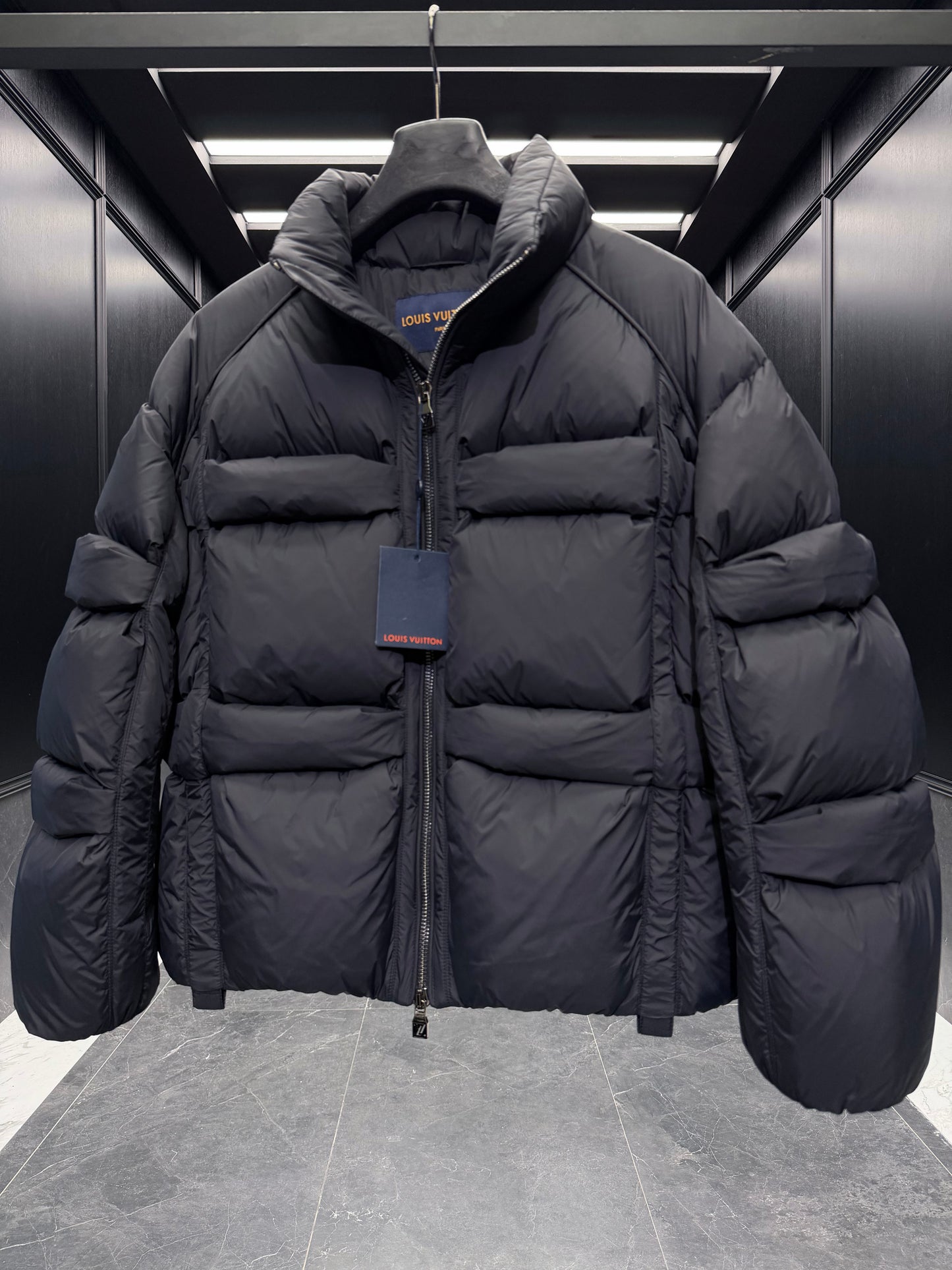 LOU PUFFER JACKET