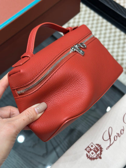 LORO P EXTRA POCKET L19 BAG