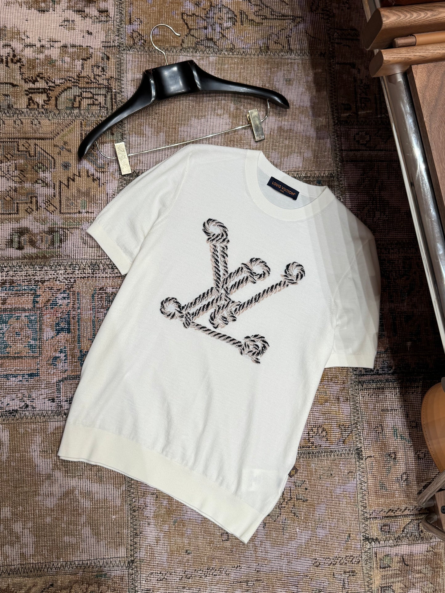 LOU T-SHIRT