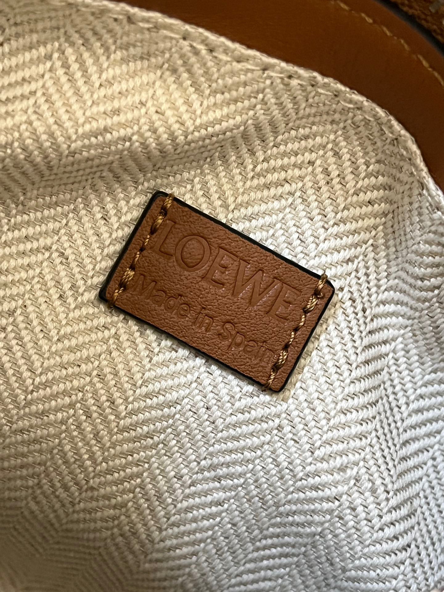 LOEW MINI PUZZLE EDGE BAG