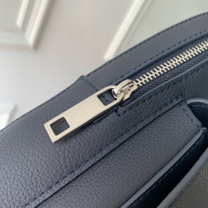 LOU FASTLINE MESSENGER BAG