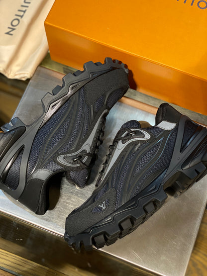 LOU SUMMIT SNEAKERS