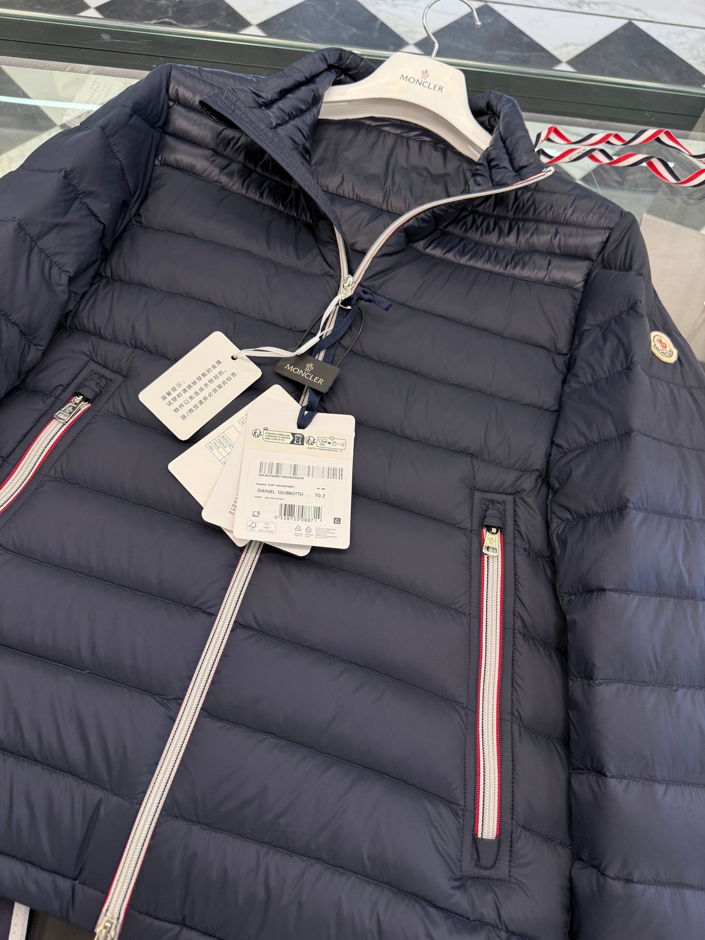 MONC DANIEL JACKET