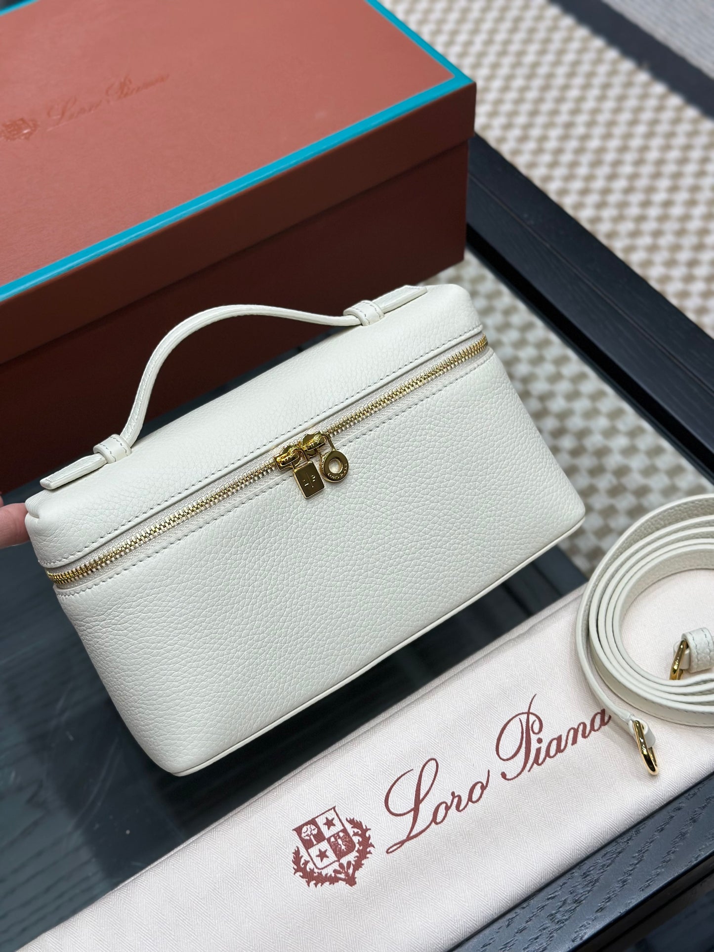 LORO P EXTRA POCKET L19 BAG