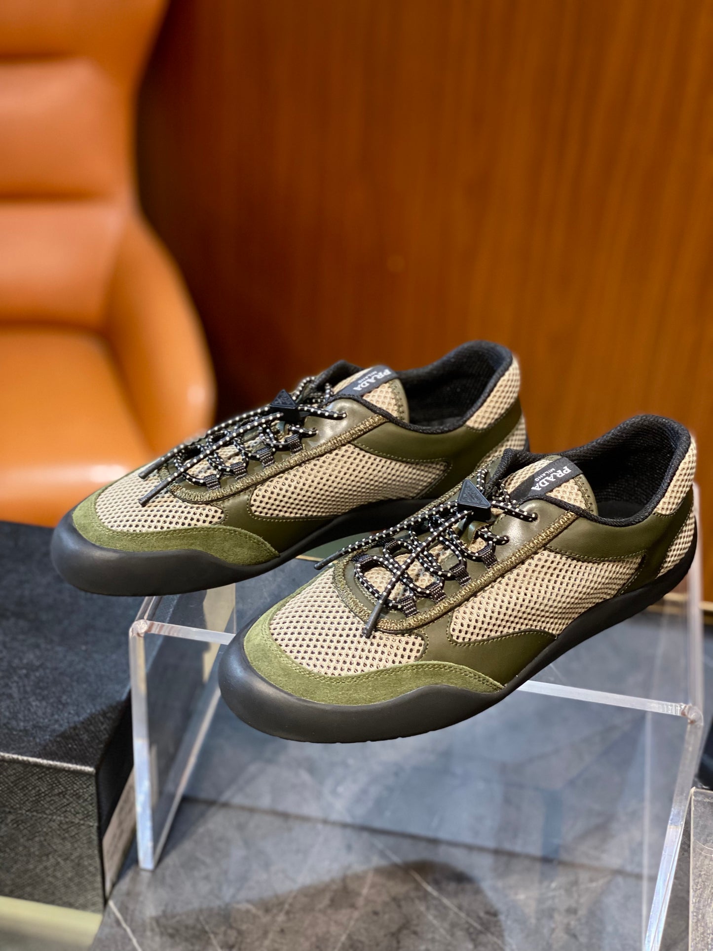 PD SPEEDROCK SNEAKERS