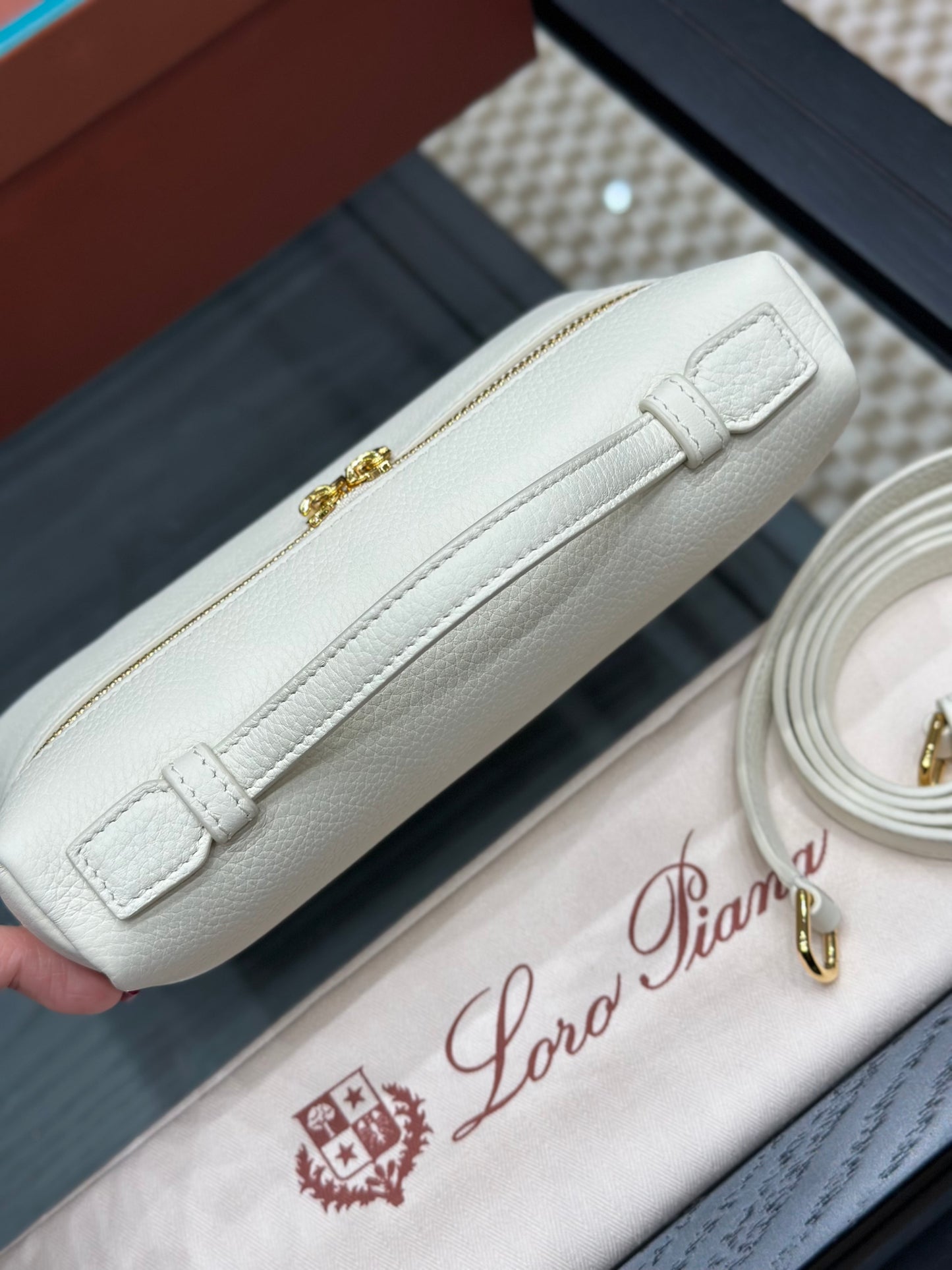 LORO P EXTRA POCKET L19 BAG