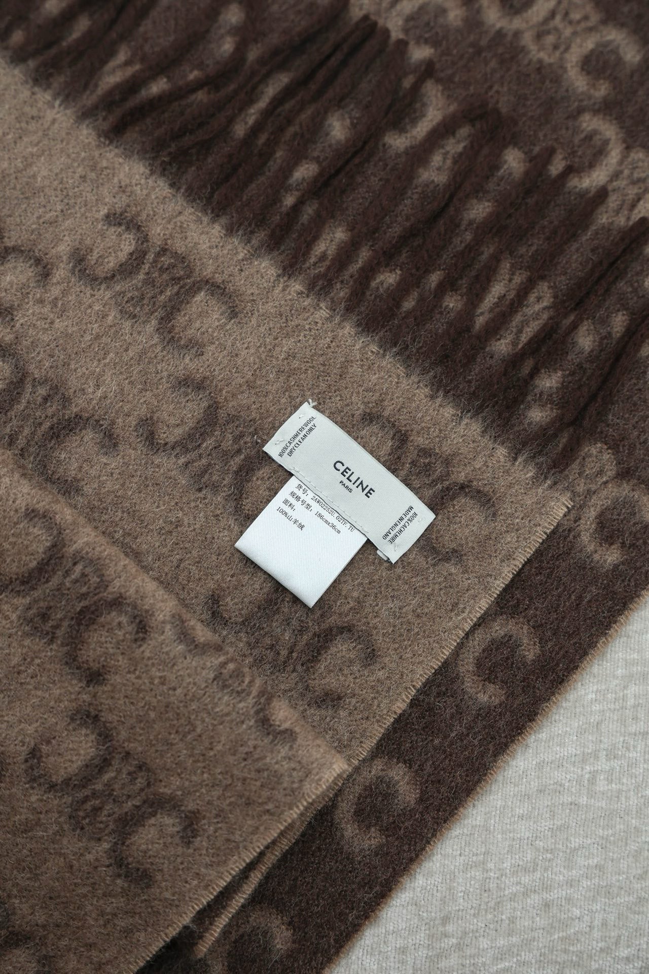 CEL SCARF