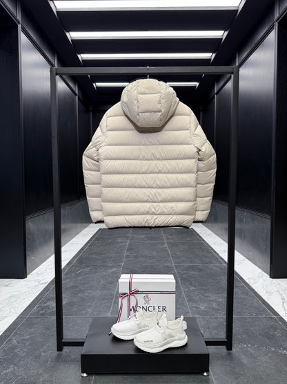 MONC JELUZ JACKET