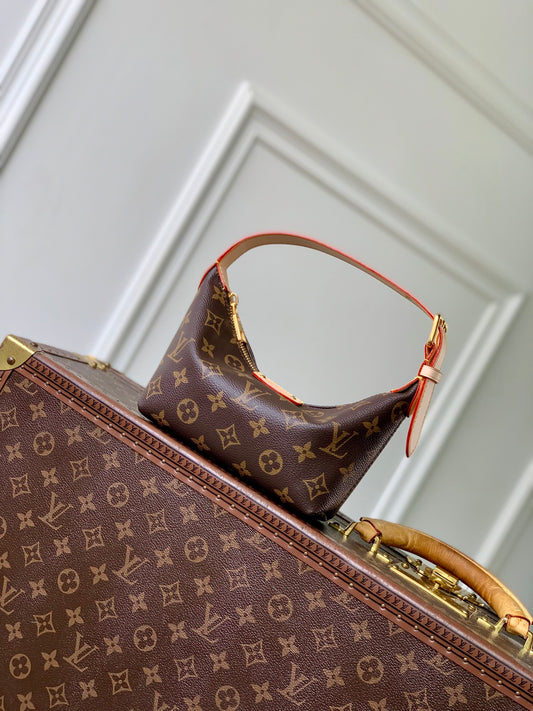 LOU POCHETTE HILLS BAG