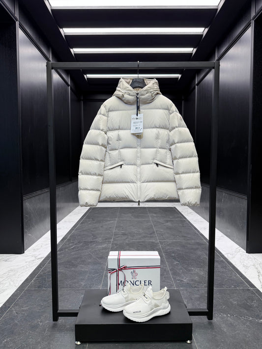 MONC AVOCE JACKET