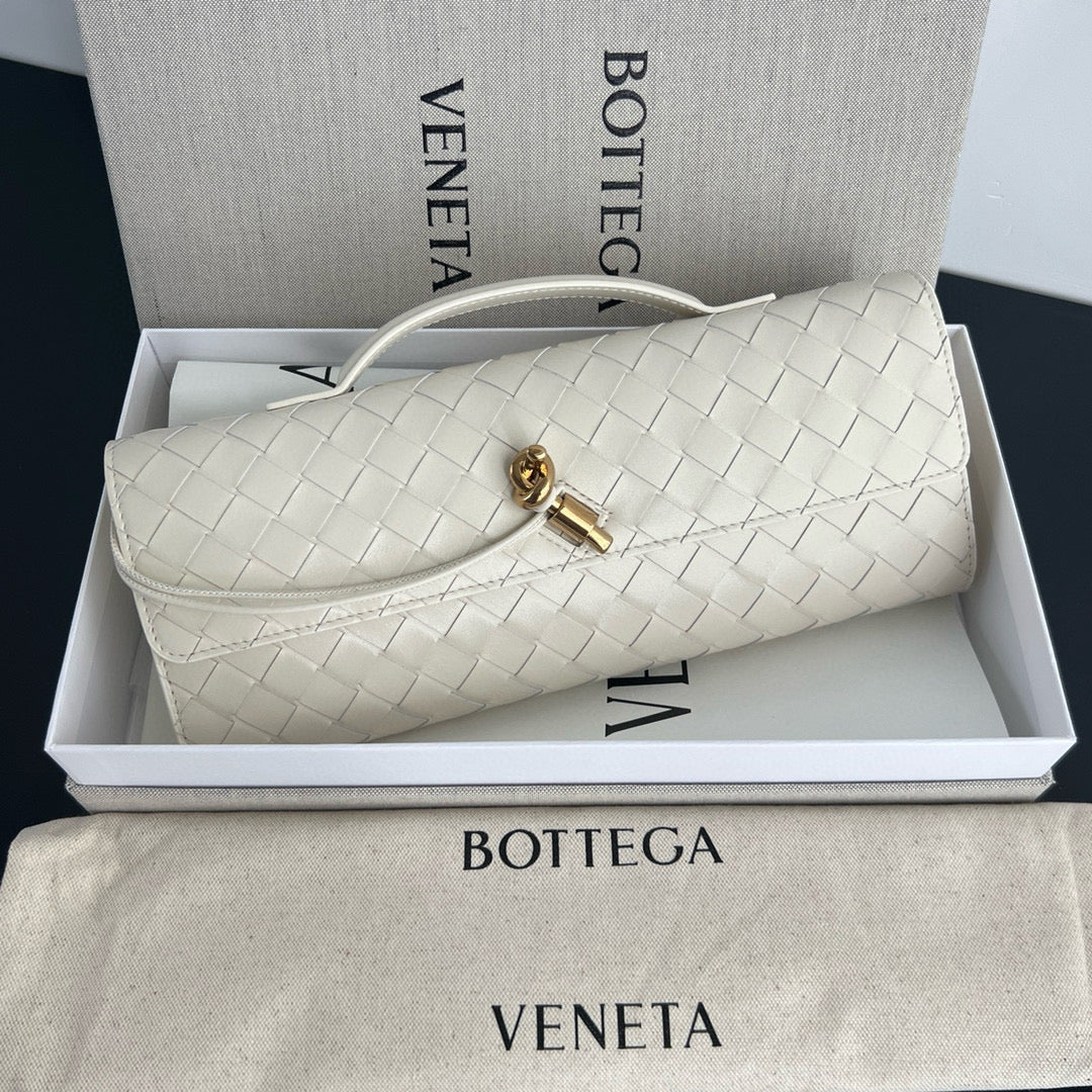 BV ANDIAMO CLUTCH