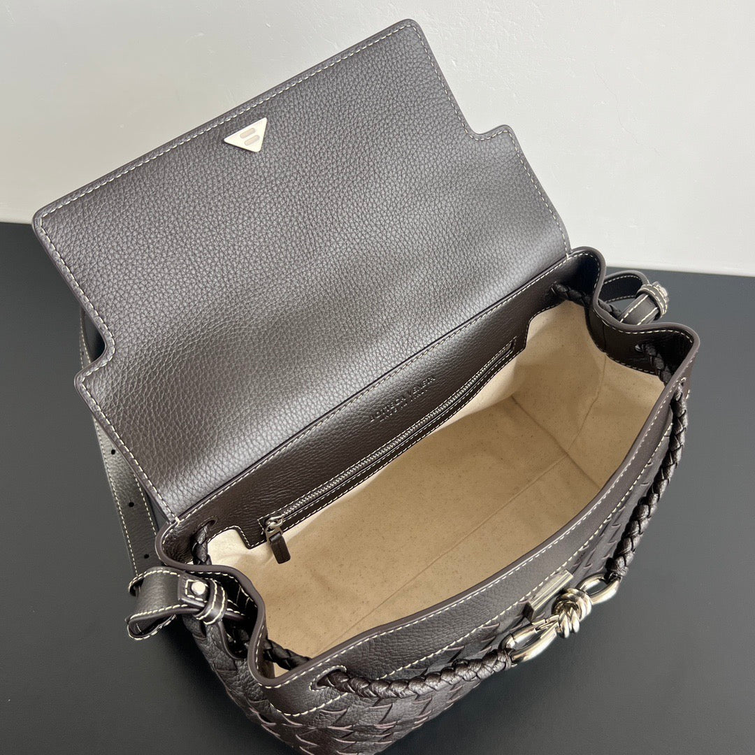 BOTT V SMALL ANDIAMO MESSENGER BAG
