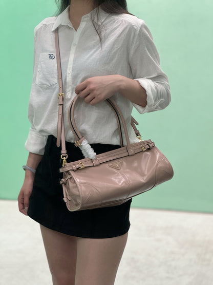 PD MEDIUM LEATHER HANDBAG