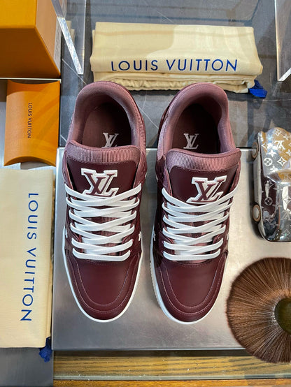 LOU TRAINERS