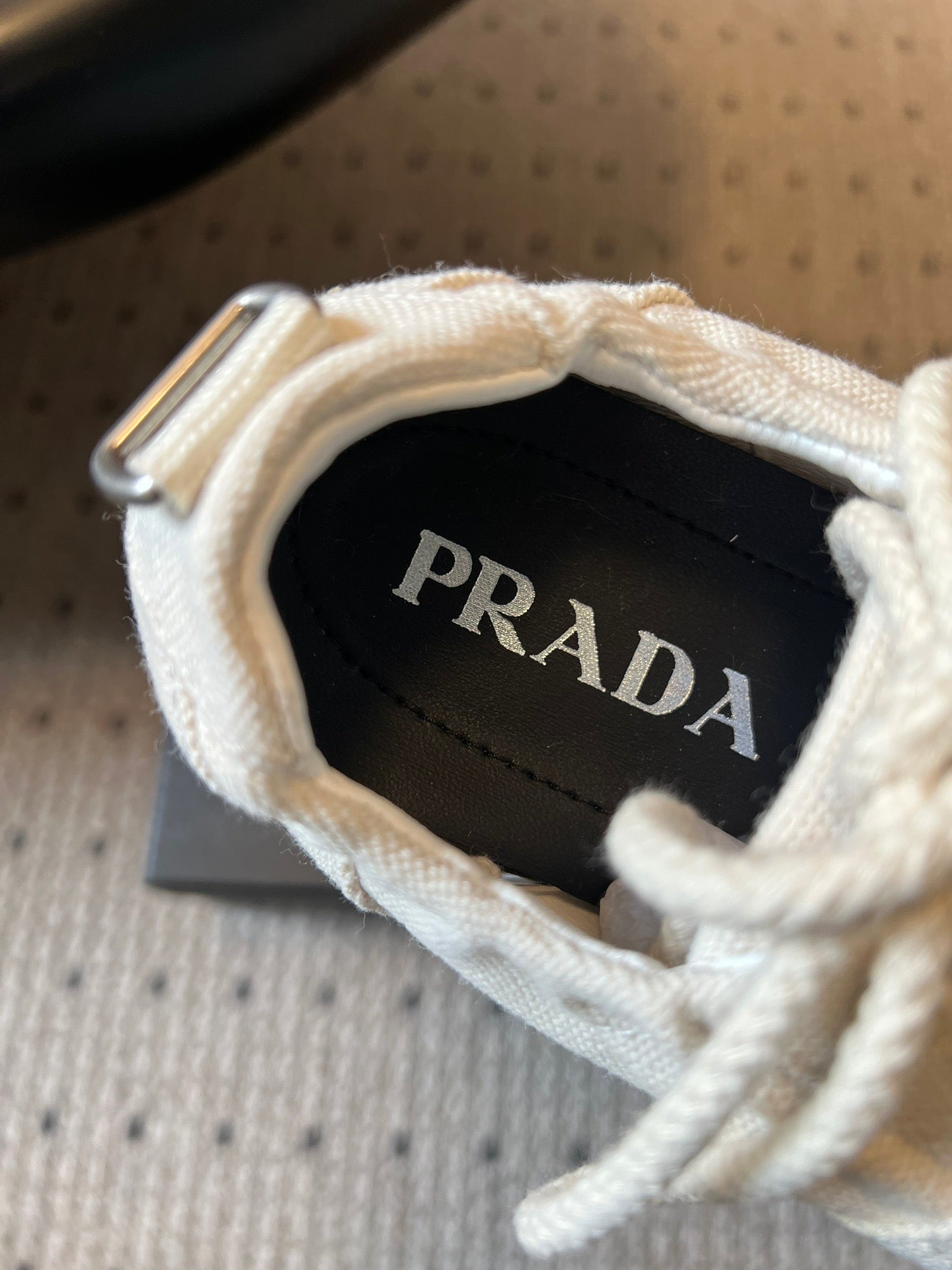 PD COLLAPSE SNEAKERS