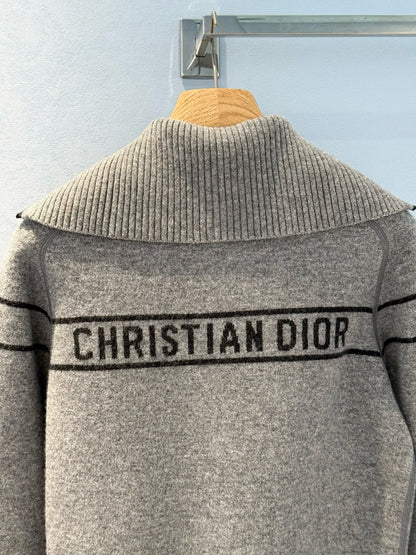 CD ZIP JUMPER