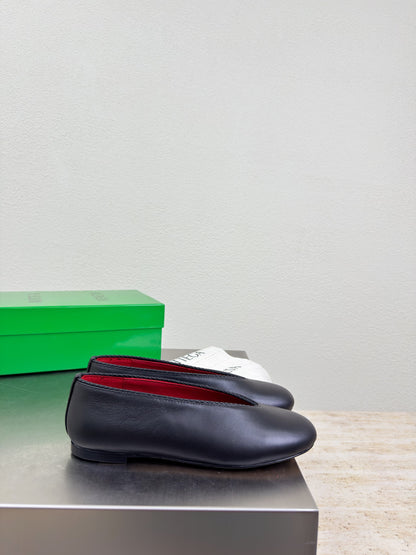 BOTT V BALLET PUMPS