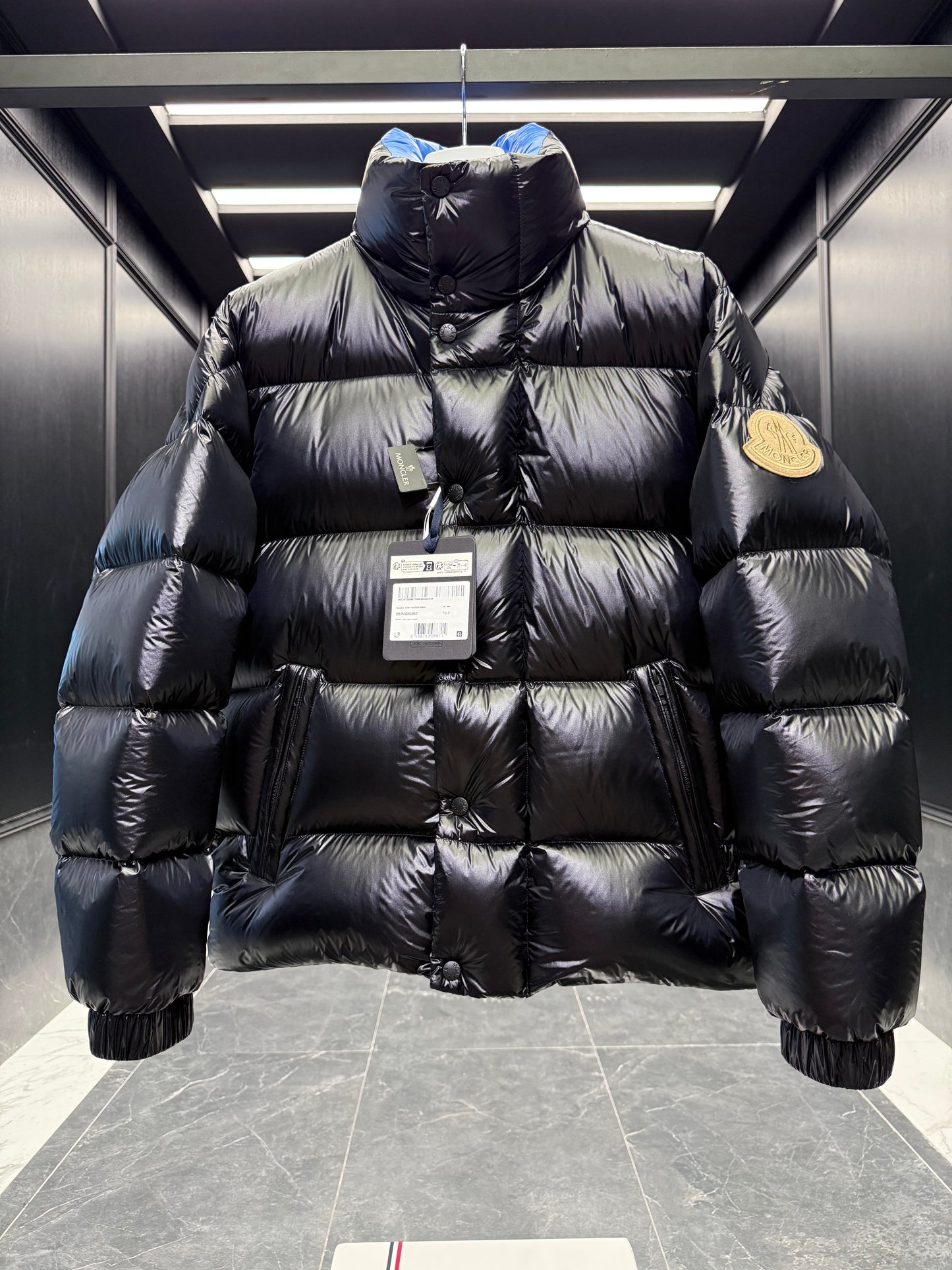MONC DERVOX JACKET