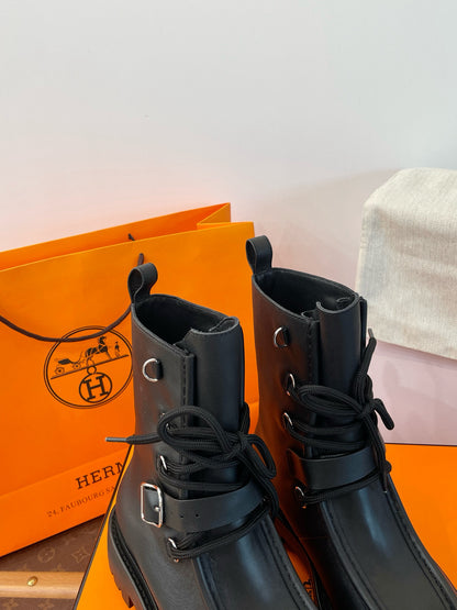 HERM LAND BOOTS