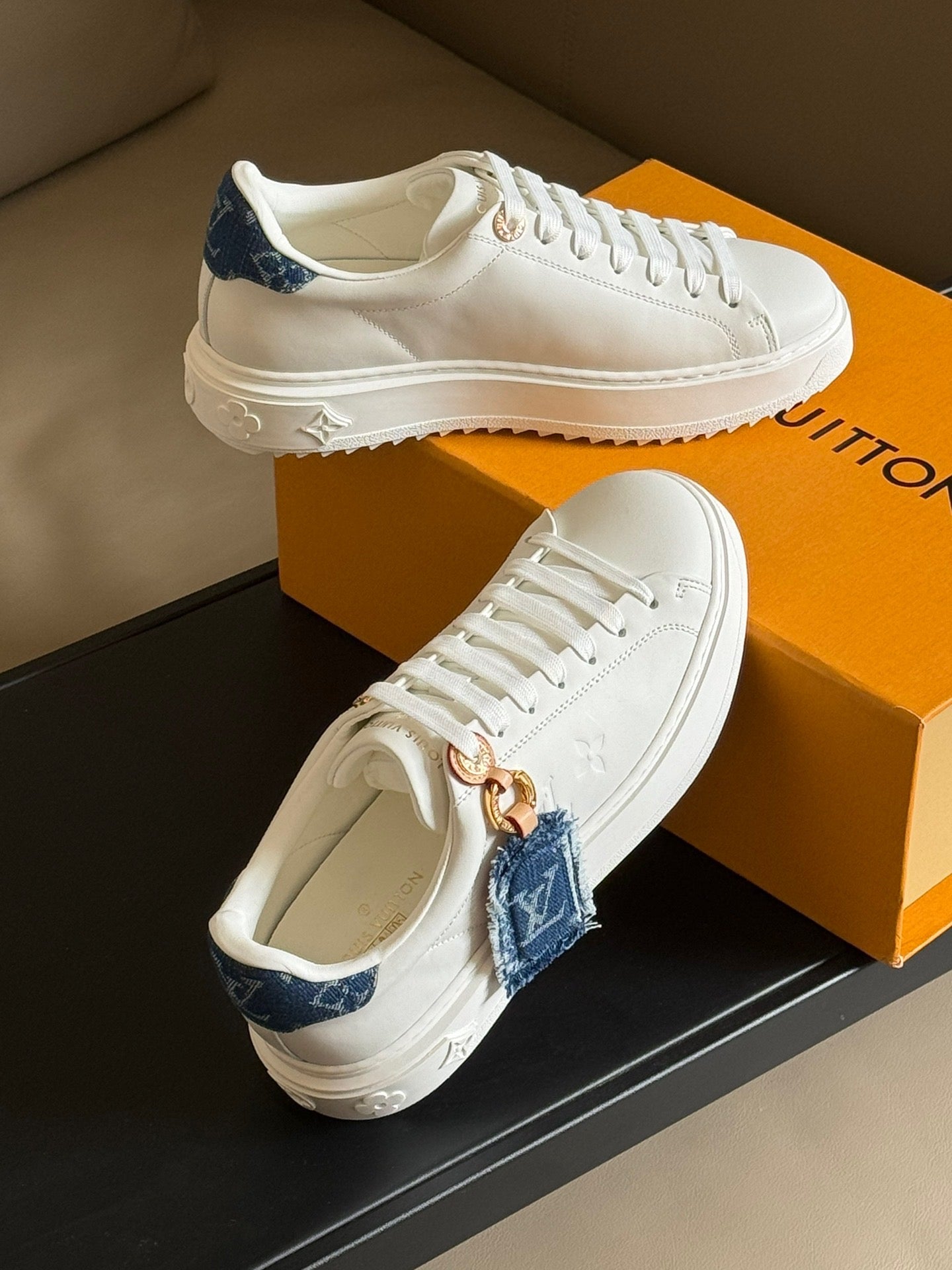 LOU TRAINERS