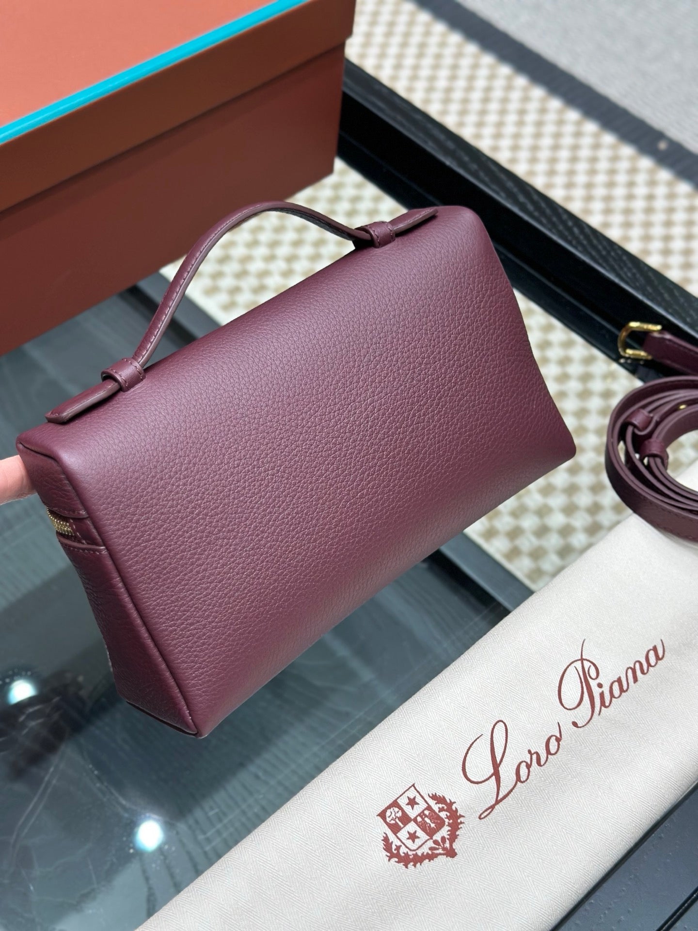 LORO P EXTRA POCKET L19 BAG