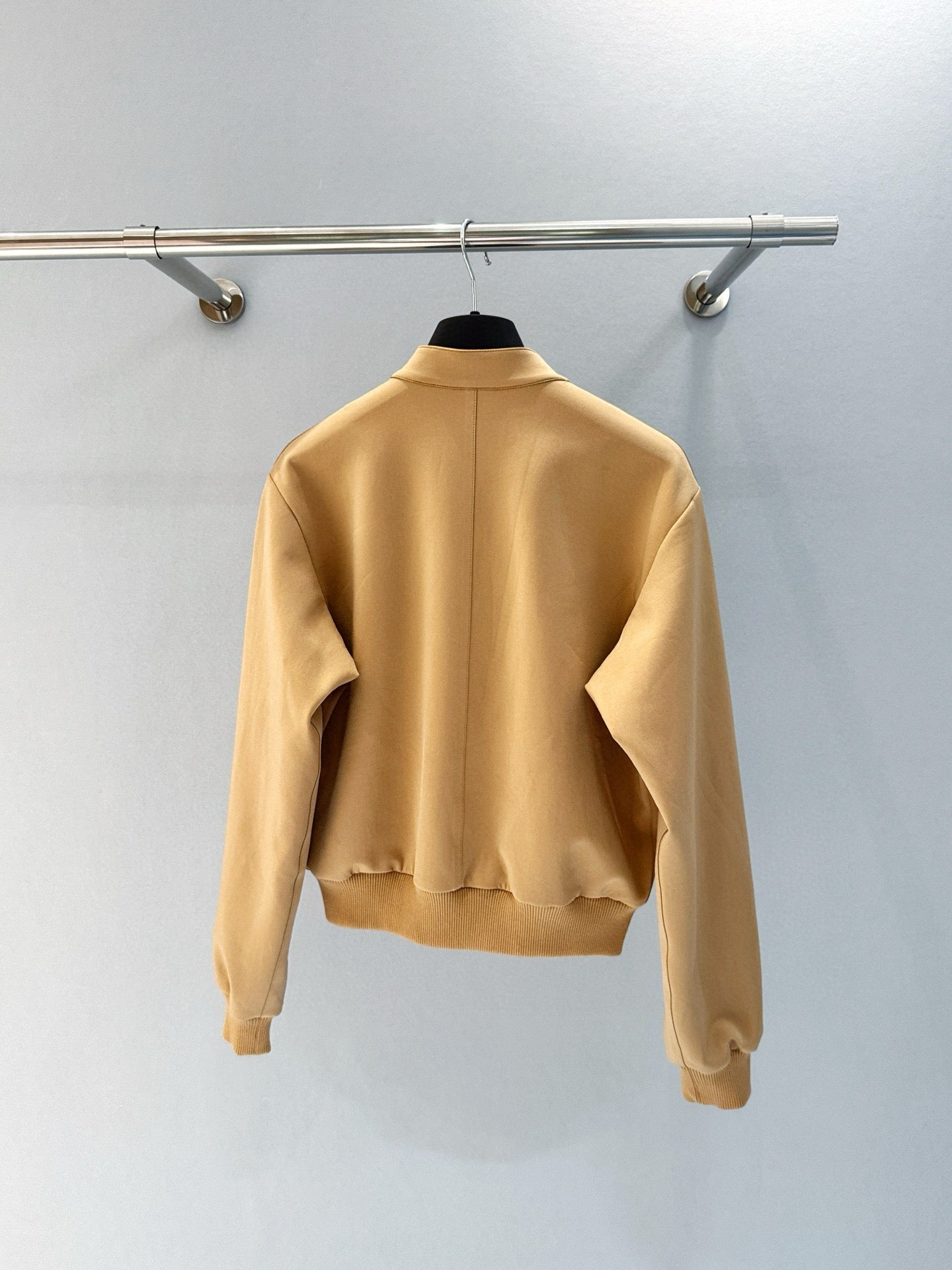 LOU JACKET