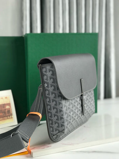 GOYA COURSIER MESSENGER BAG