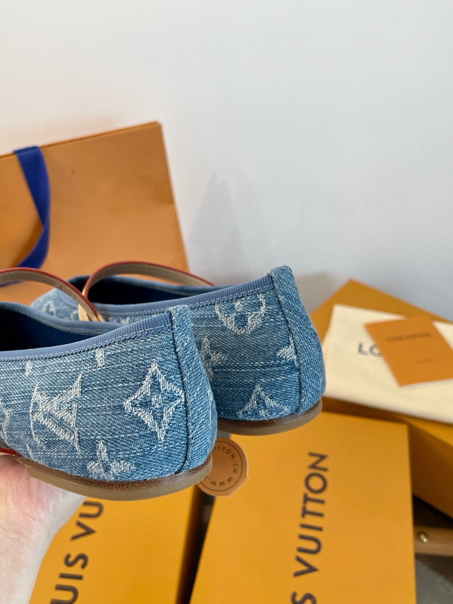 LOU ROMY BALLET FLATS