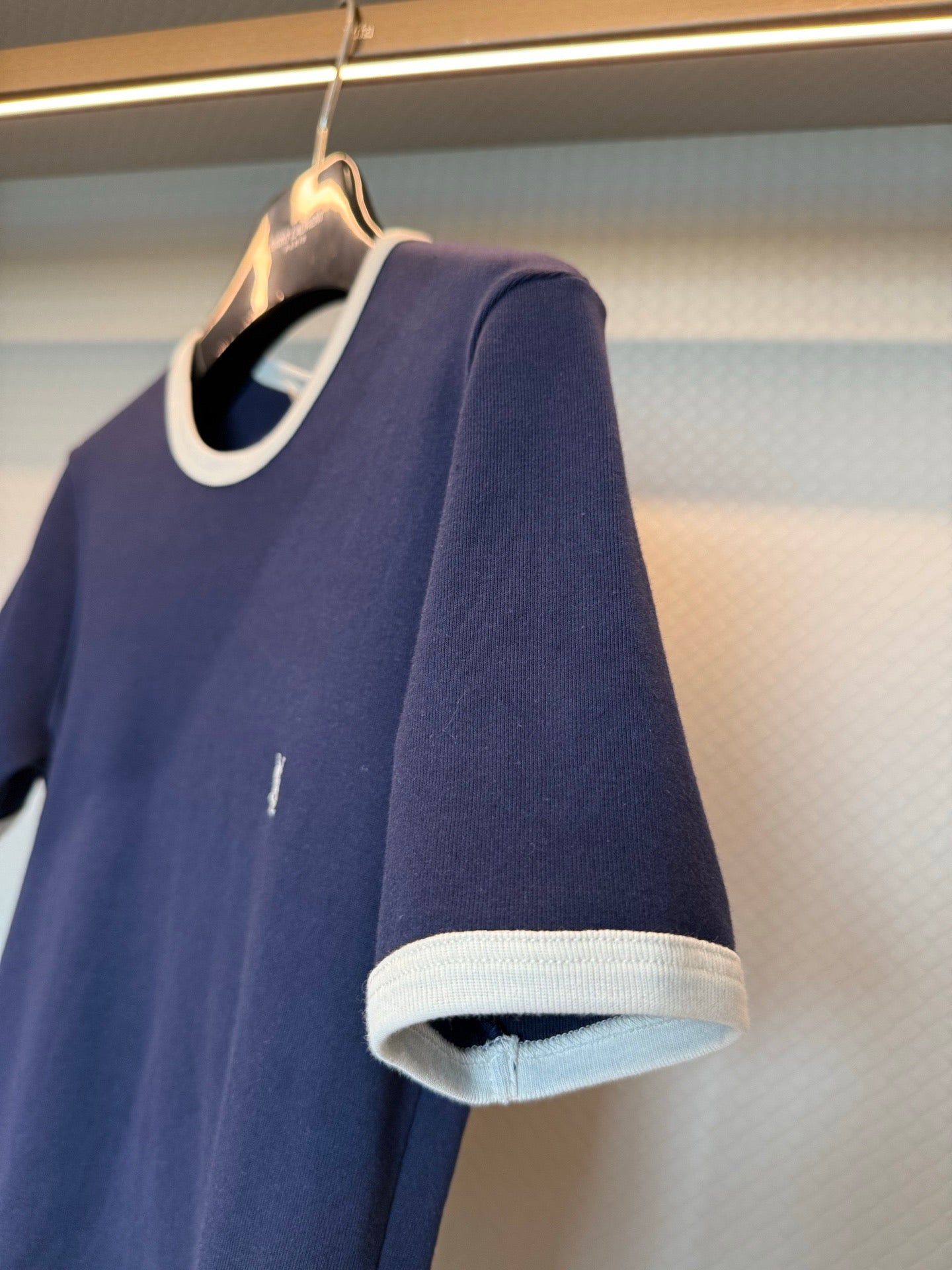 SL T-SHIRT