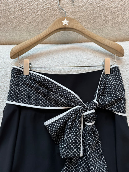LOU SKIRT