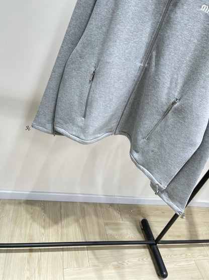 MIU M ZIP SWEATSHIRT