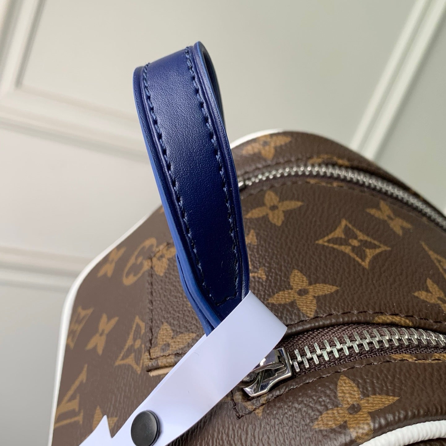 LOU DOPP KIT TOILETRY BAG