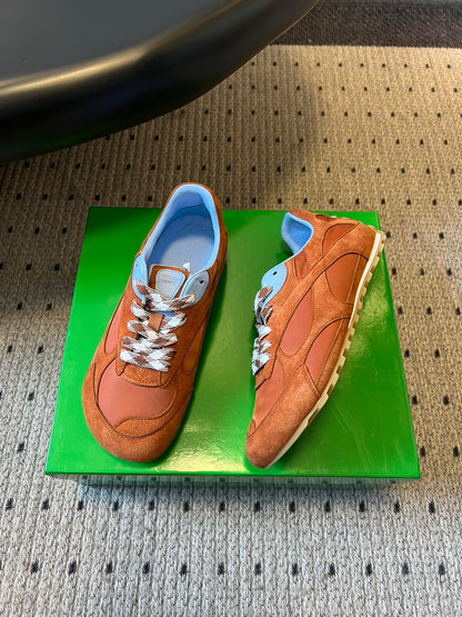 BOTT V ORBIT SNEAKER
