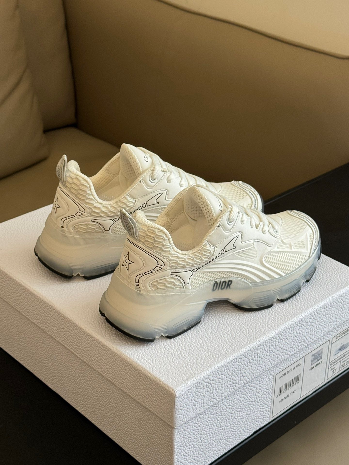 CD VIBE SNEAKERS