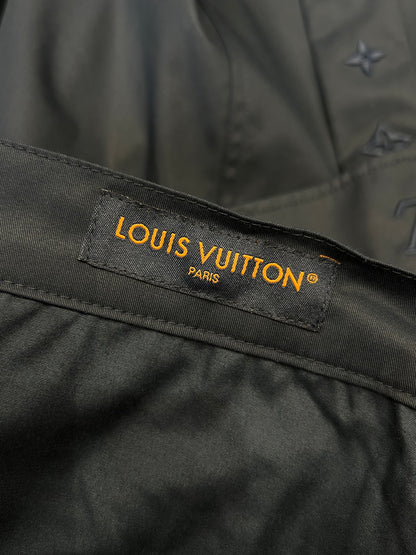 LOU SHORTS
