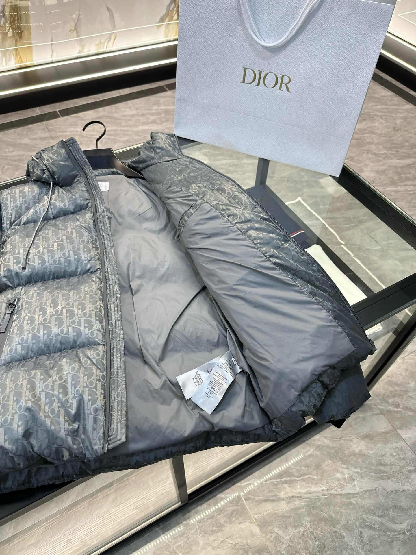 CD OBLIQUE JACKET