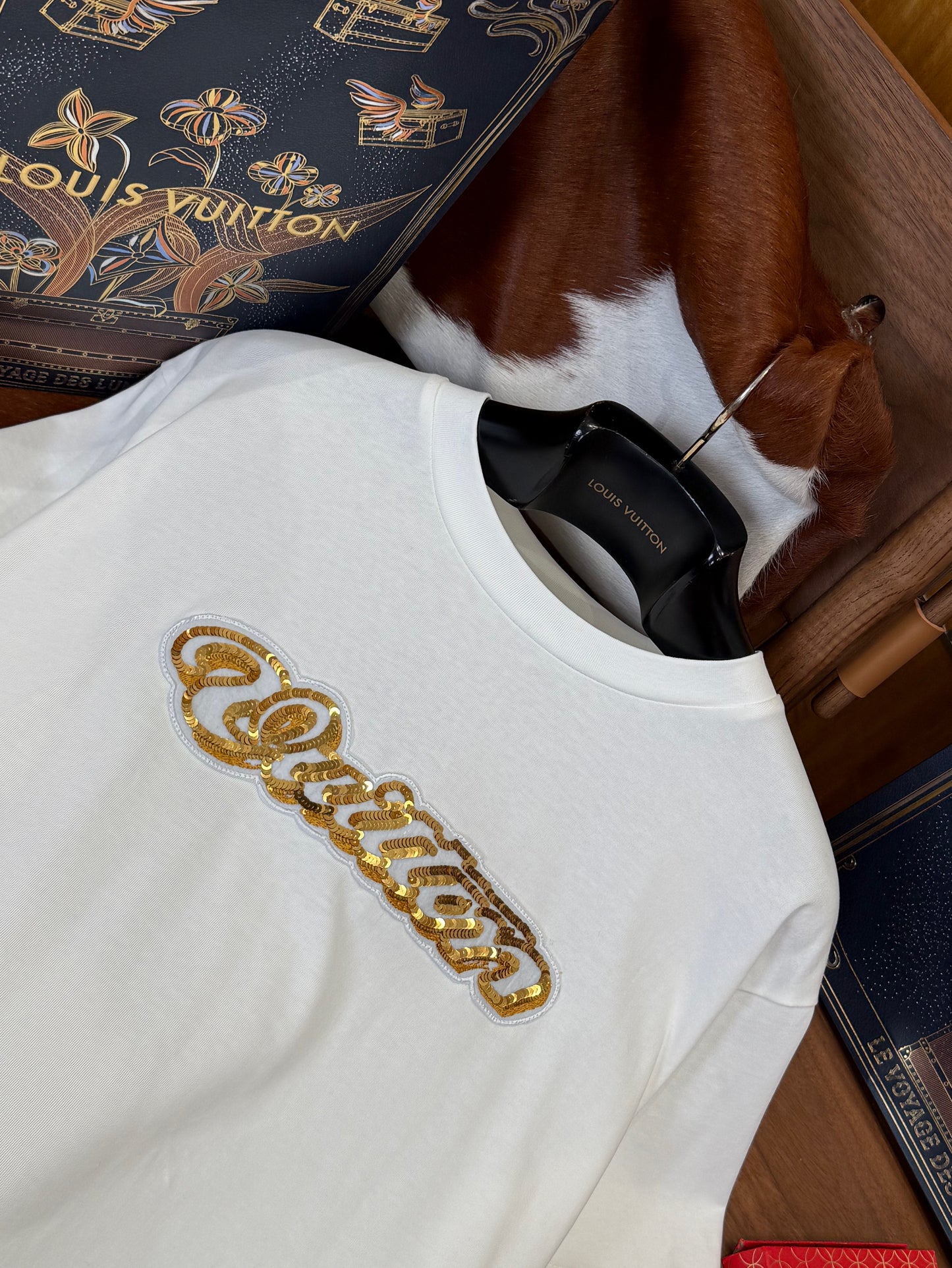 LOU T-SHIRT