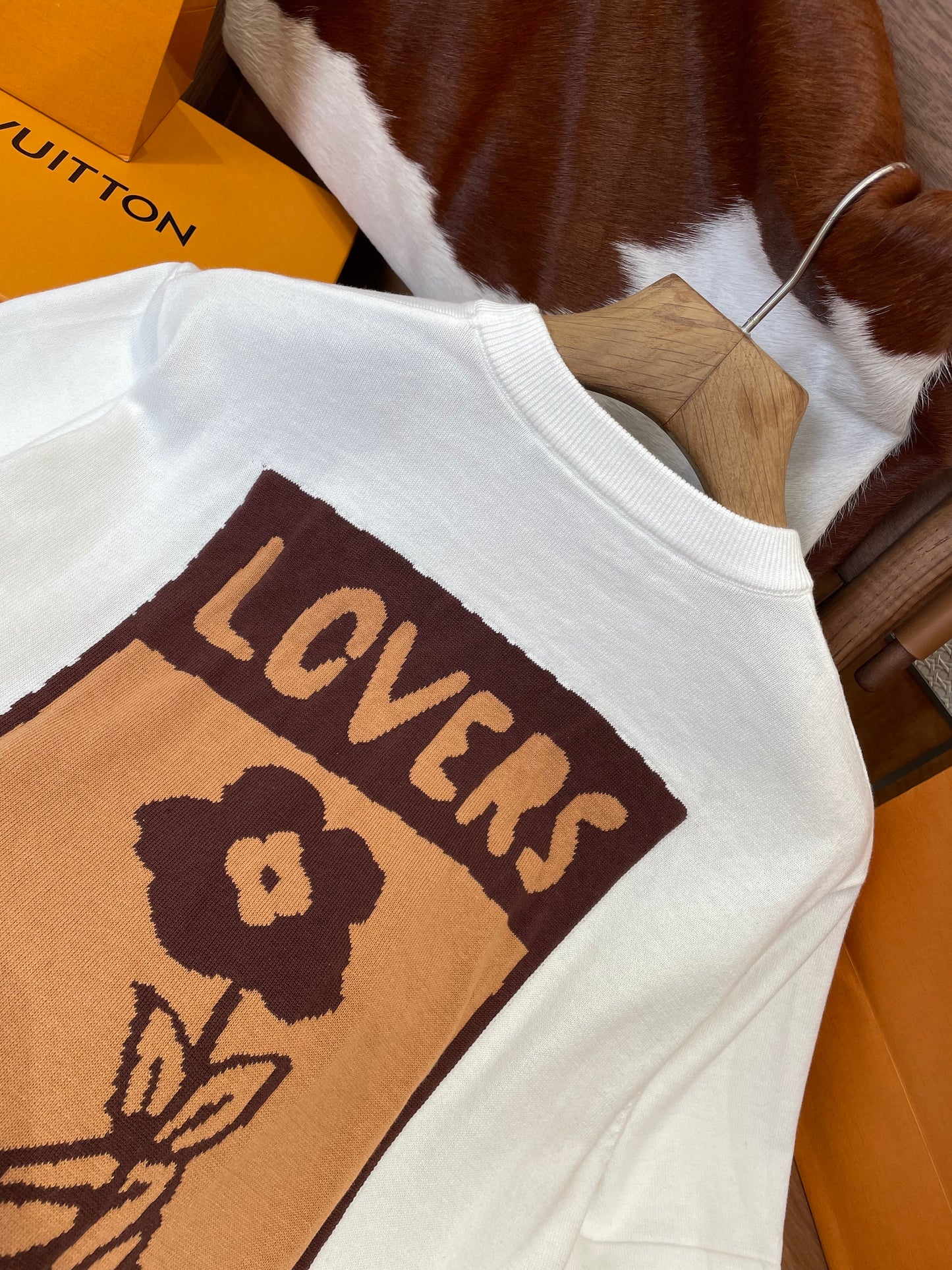 LOU T-SHIRT