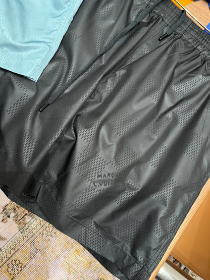 LOU SHORTS
