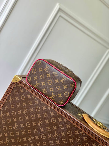 LOU NICE NANO BAG
