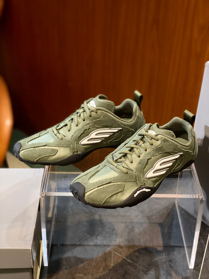 BAL MONDAY ULTRA SNEAKERS