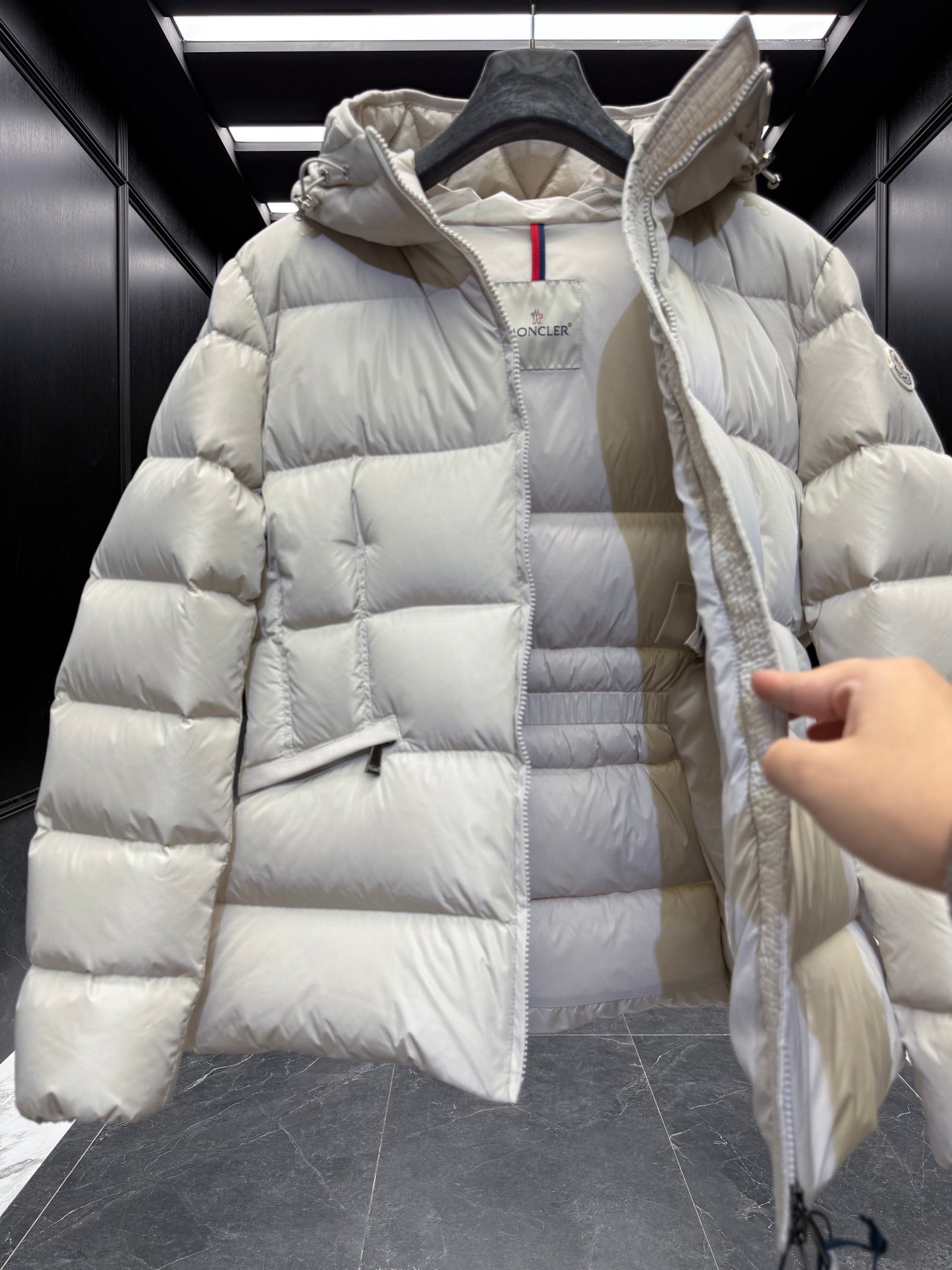 MONC AVOCE JACKET