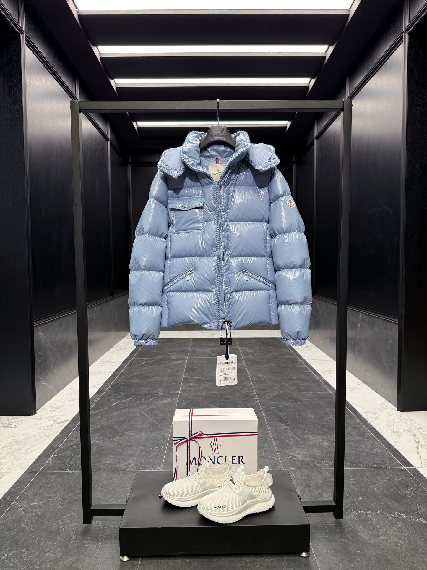 MONC GLAREINS JACKET