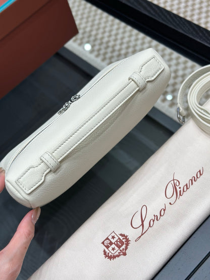 LORO P EXTRA POCKET L19 BAG