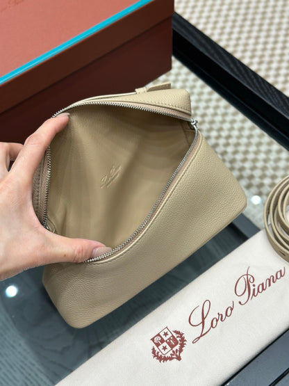 LORO P EXTRA POCKET L19 BAG