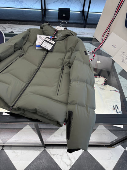 MONC ARCESAZ JACKET